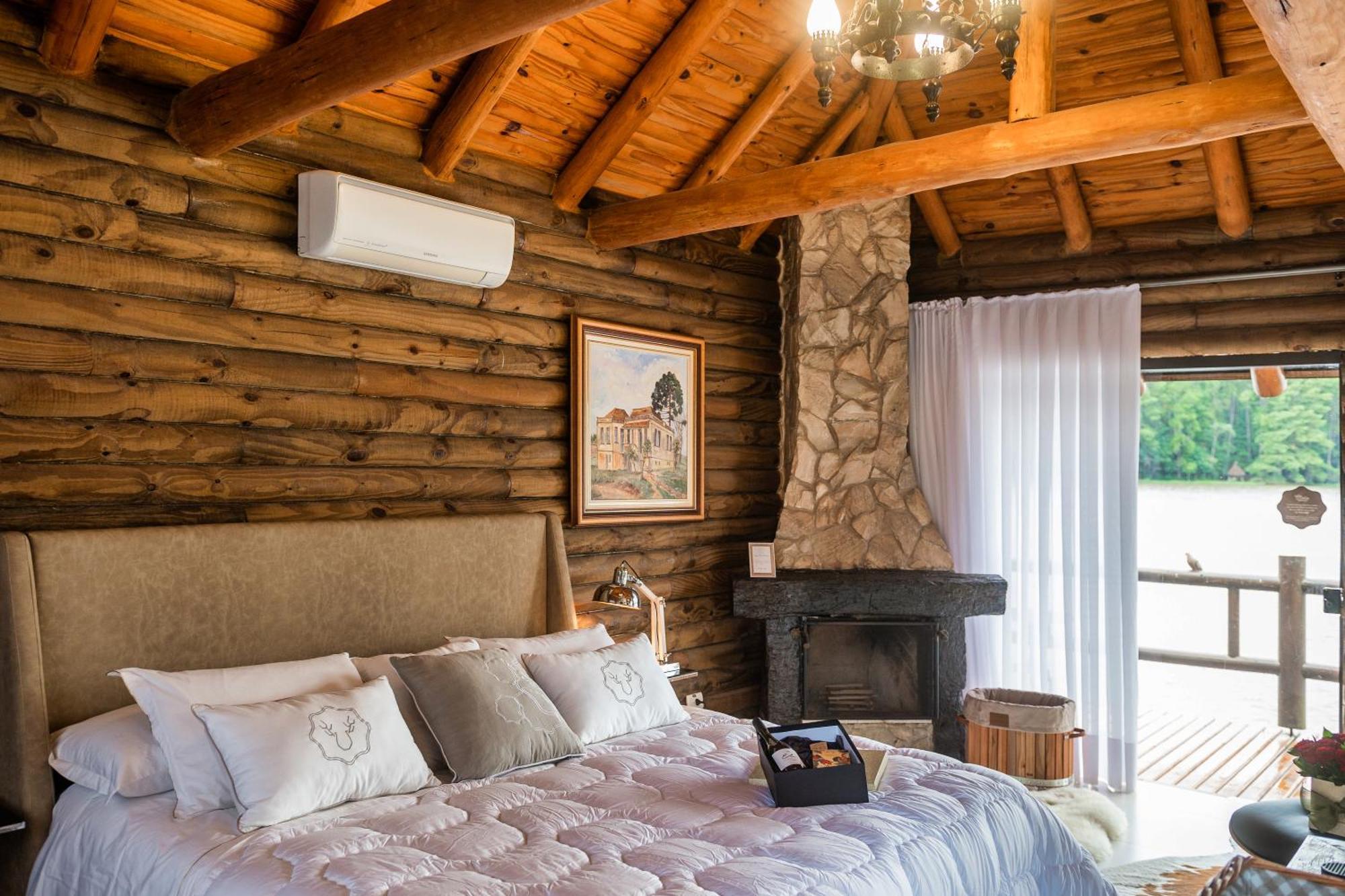 Vira Charme Resort Fernandes Pinheiro Exterior photo