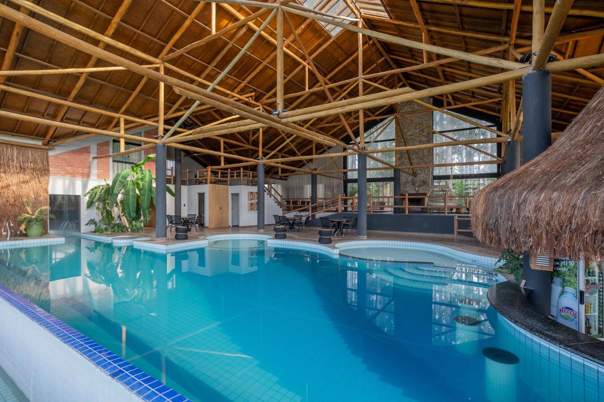 Vira Charme Resort Fernandes Pinheiro Exterior photo