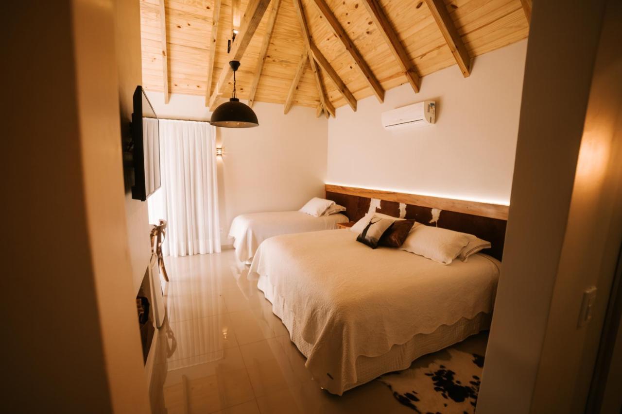 Vira Charme Resort Fernandes Pinheiro Exterior photo