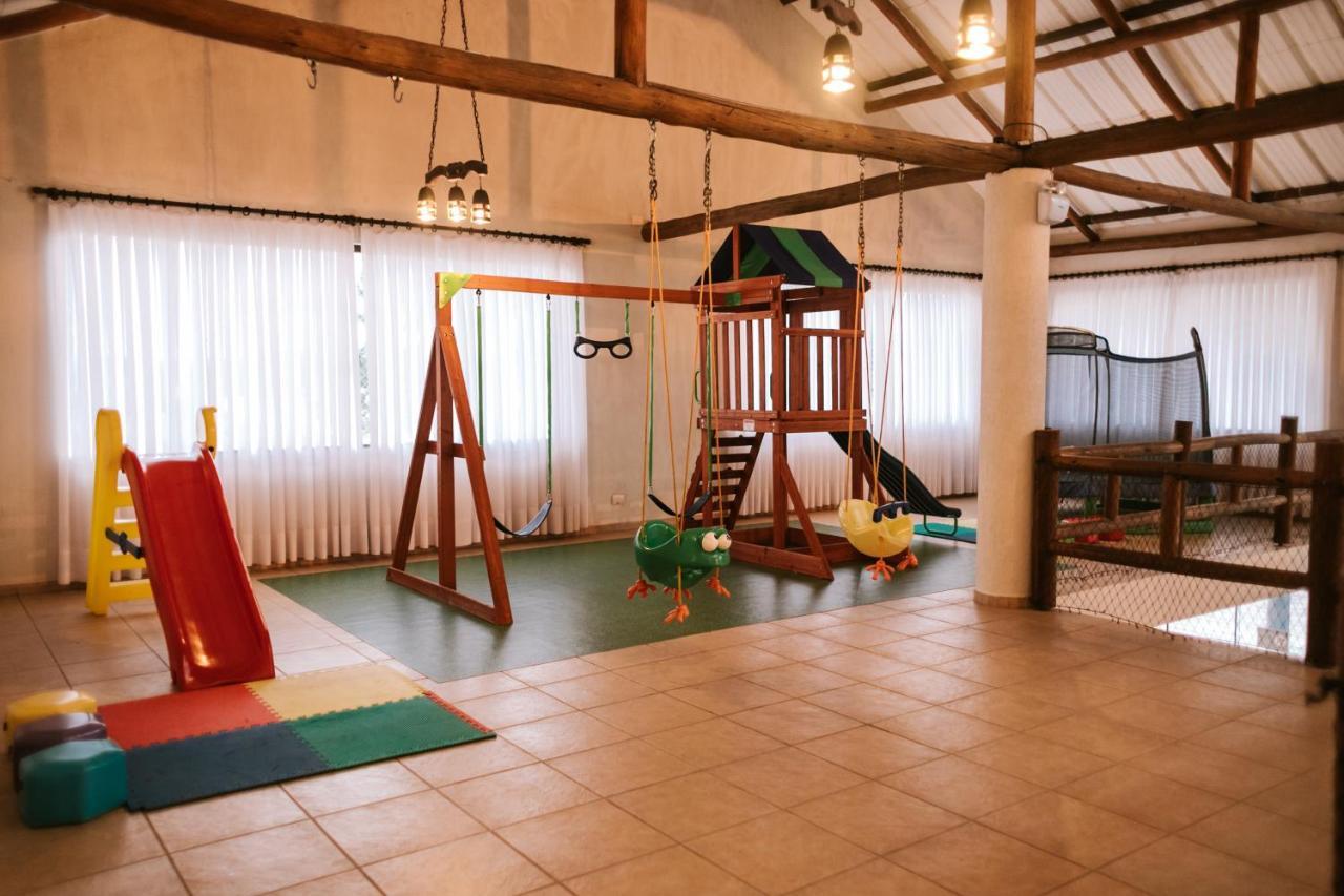 Vira Charme Resort Fernandes Pinheiro Exterior photo