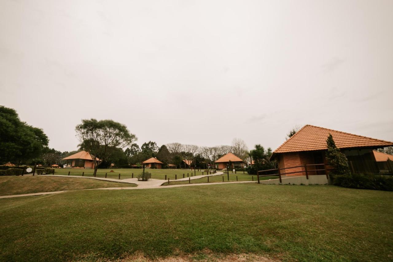 Vira Charme Resort Fernandes Pinheiro Exterior photo