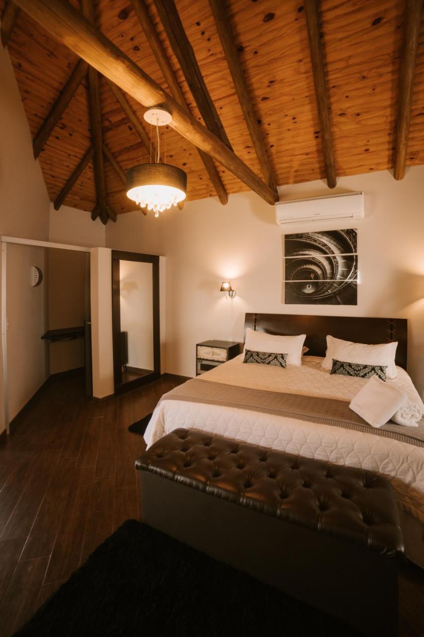 Vira Charme Resort Fernandes Pinheiro Exterior photo