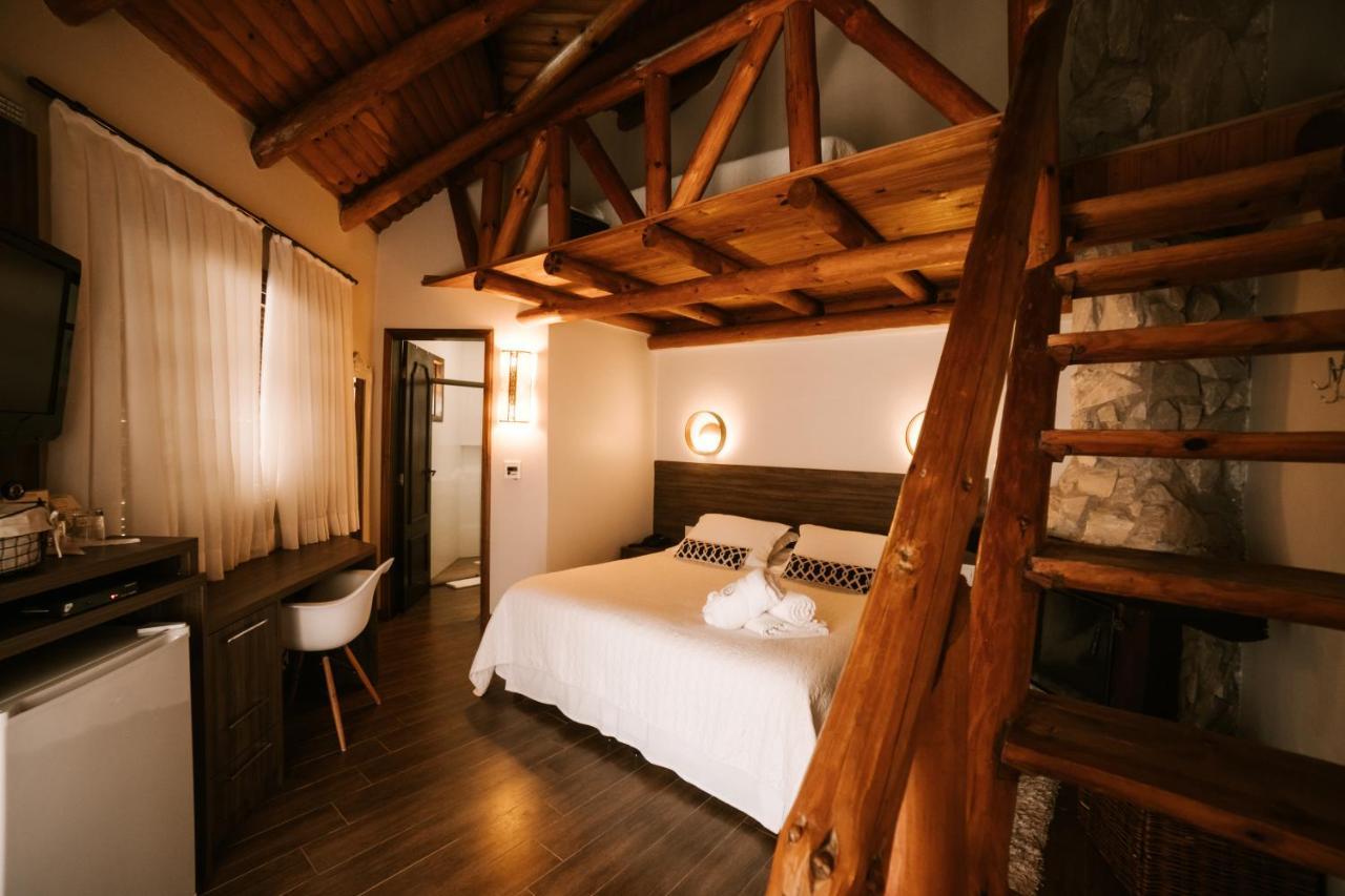 Vira Charme Resort Fernandes Pinheiro Exterior photo