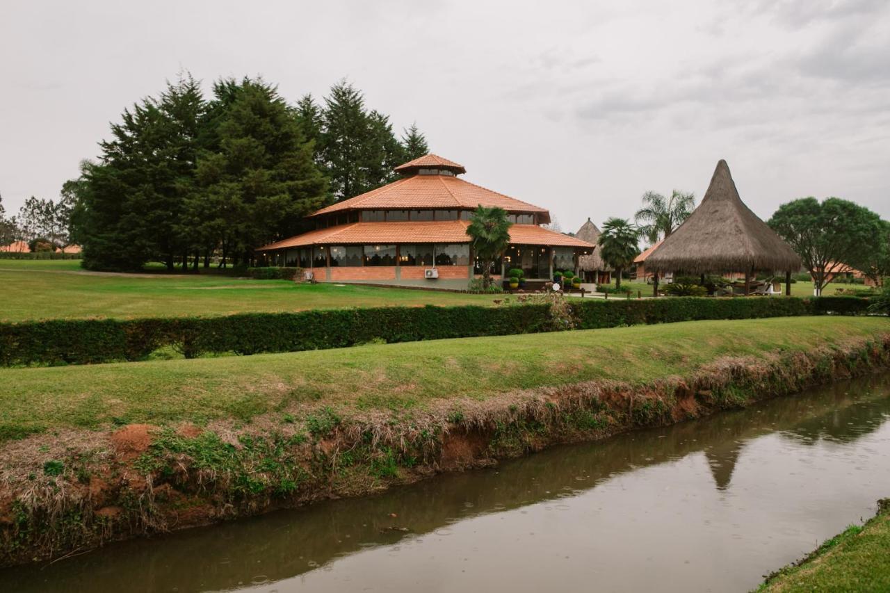 Vira Charme Resort Fernandes Pinheiro Exterior photo