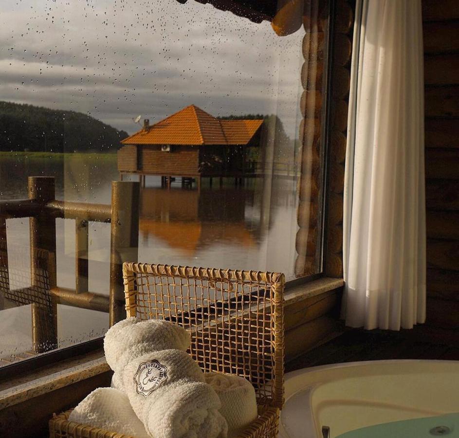 Vira Charme Resort Fernandes Pinheiro Exterior photo